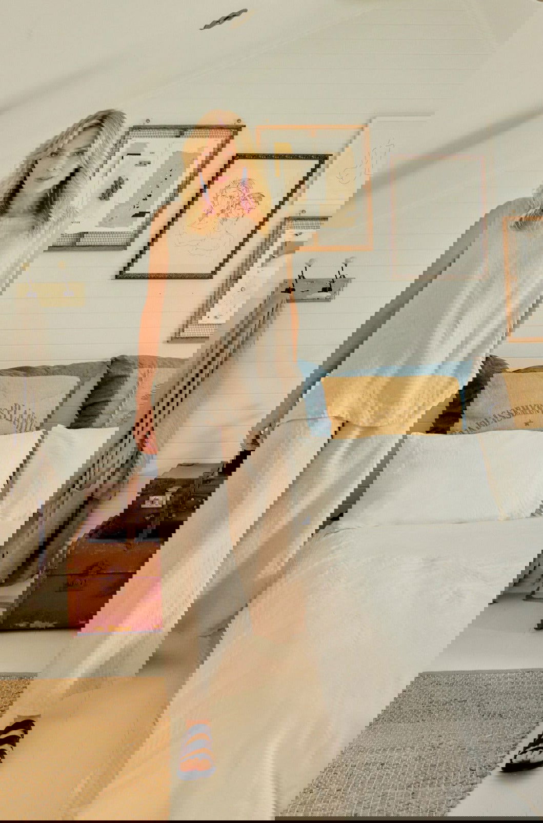 Montaigne Zoe Sleeveless Linen Top Natural