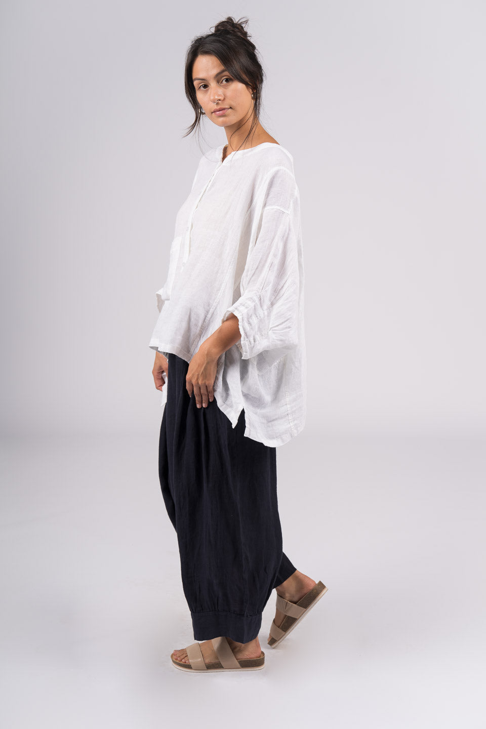 Montaigne Agathe Short Sleeve Linen Top White1