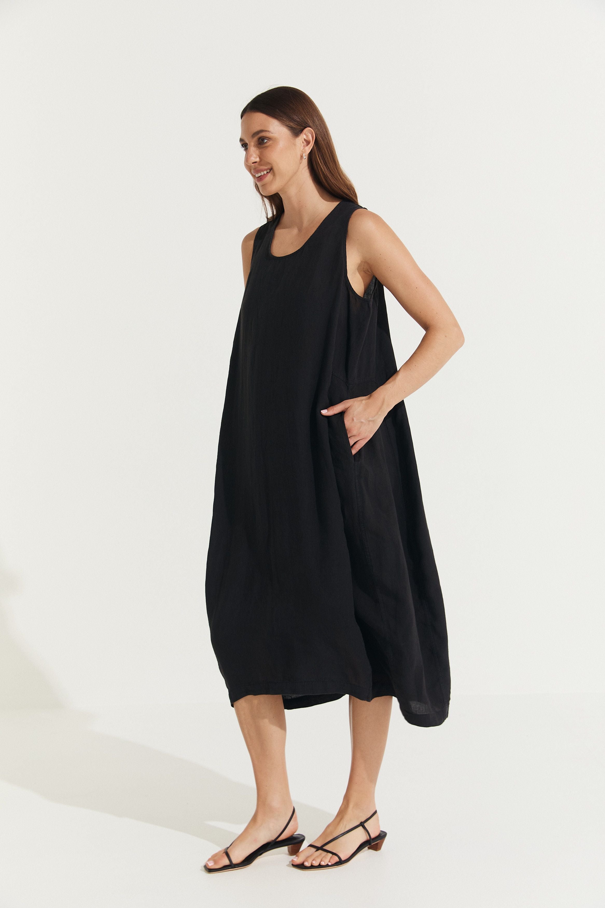 Montaigne Cleo Linen Tulip Dress Black