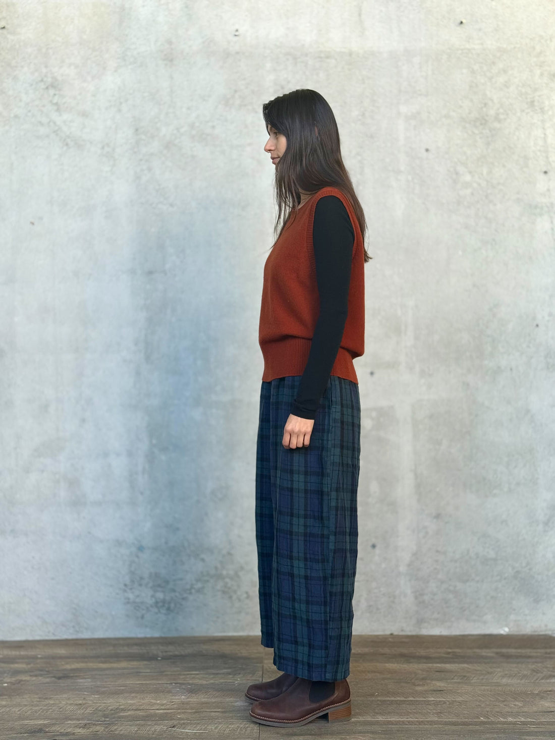 Montaigne Ines French Linen Tartan Pants1