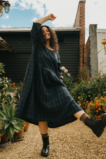Montaigne Journee French Linen Dress In Blue Tartan Blue6