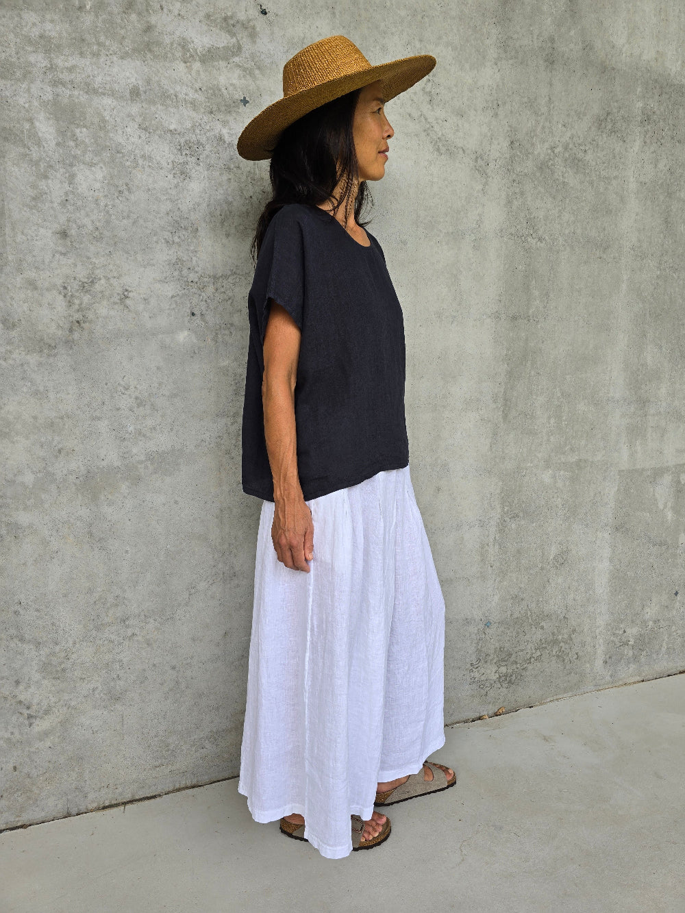 Montagine Lee Linen Short Sleeve Top Navy