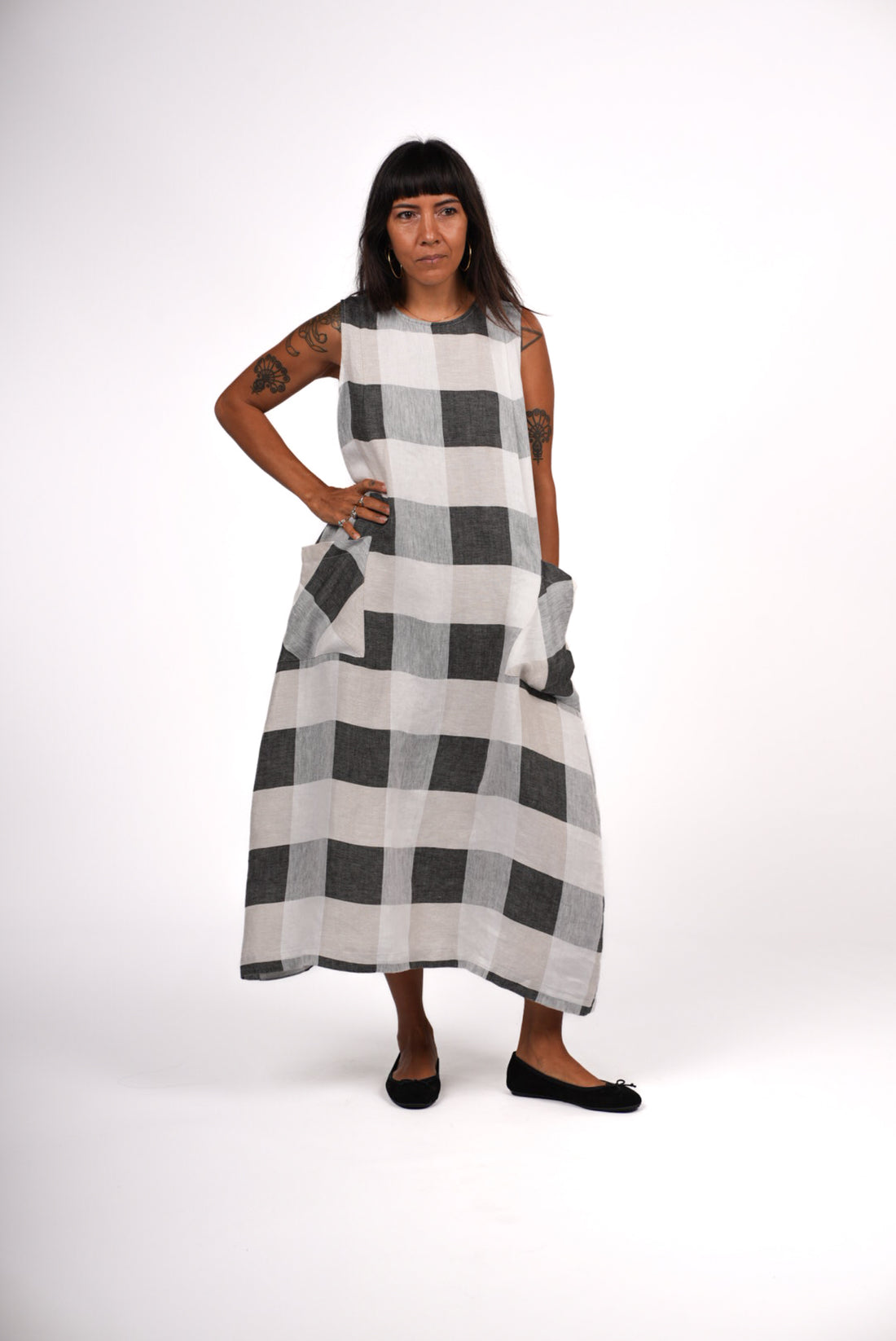 Montaigne Paris Remy Linen dress in black check