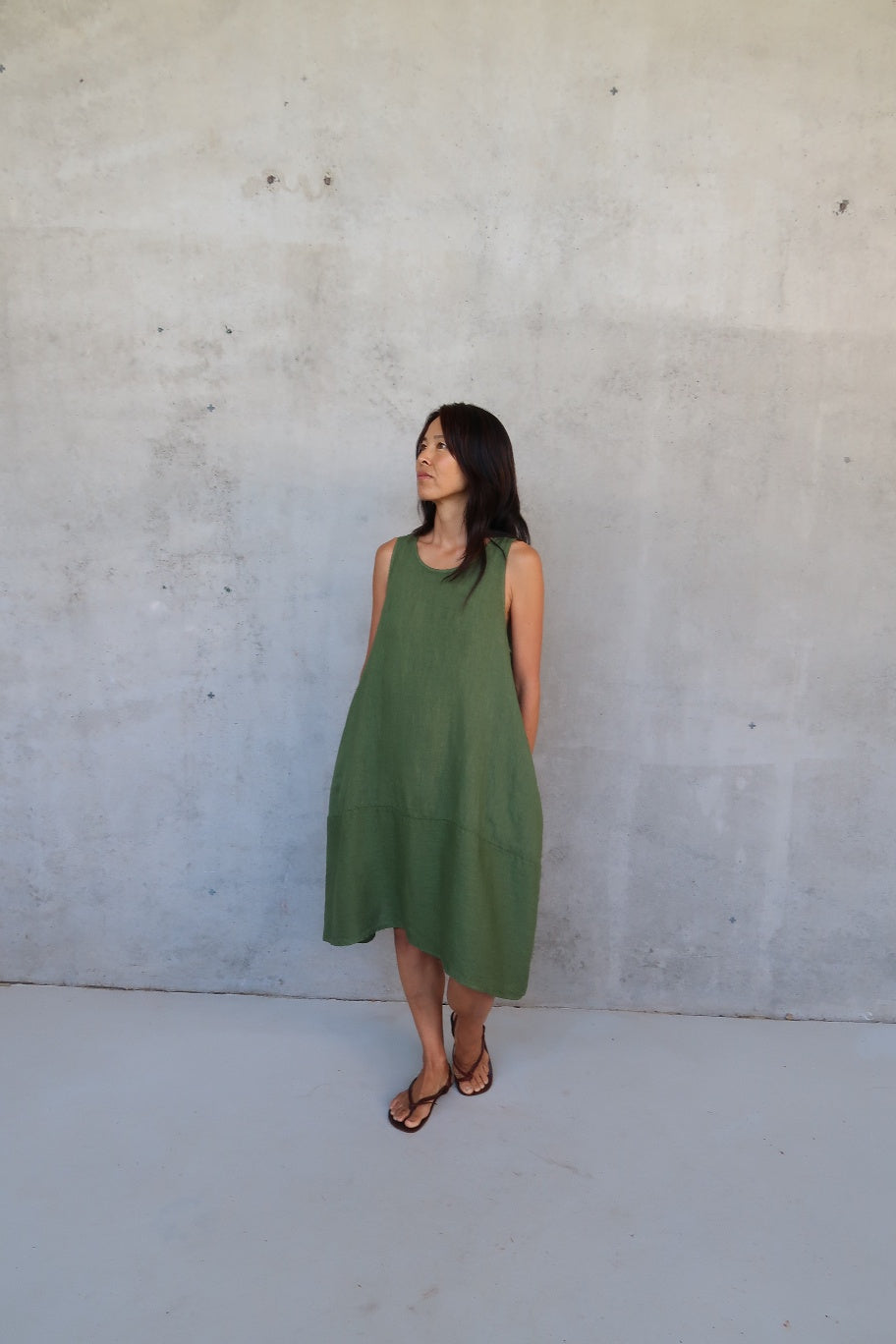 Montaigne Sara Sleeveless Linen Dress Forest Green1