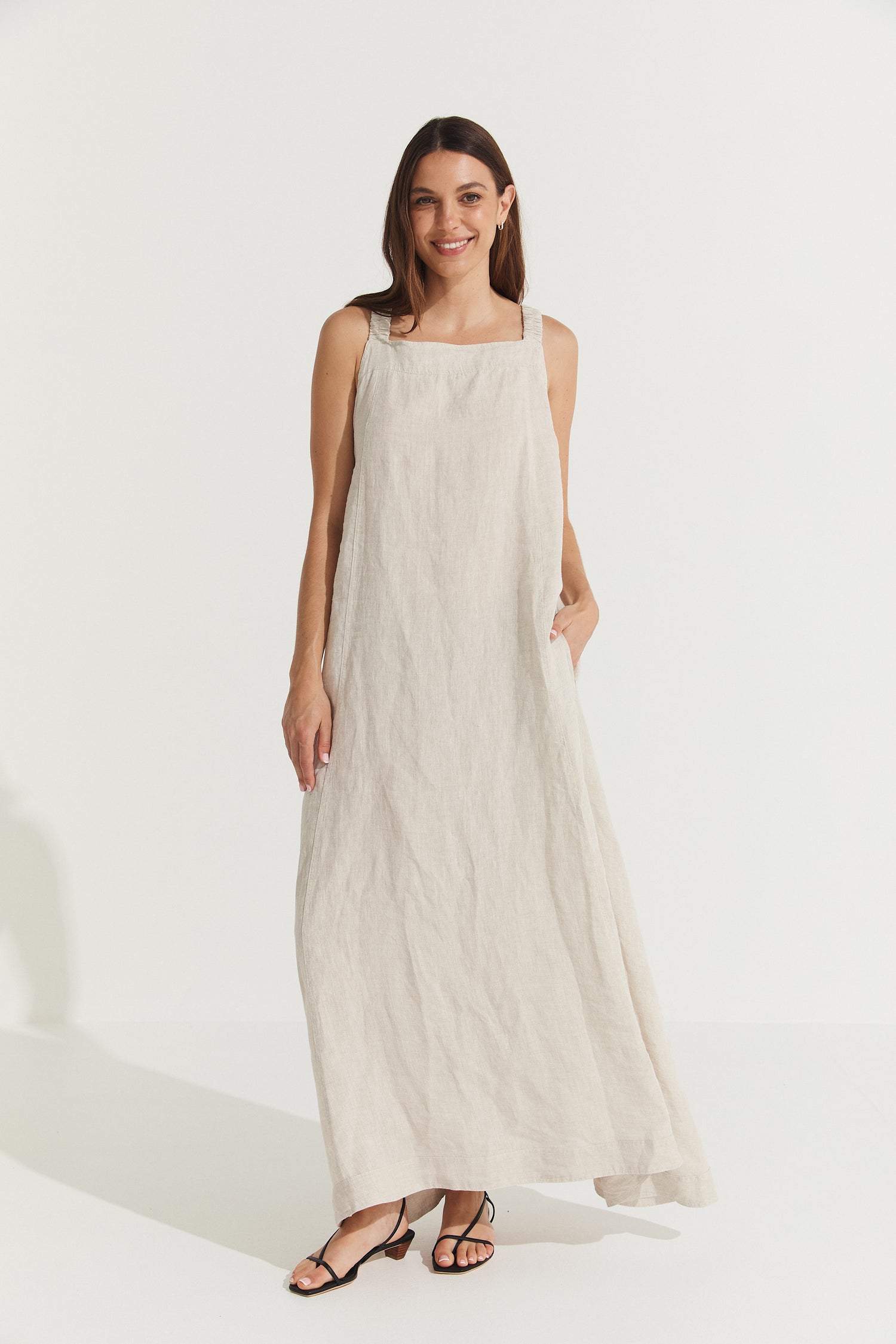 Montaigne Scarlett Full-Length Linen Dress Natural4