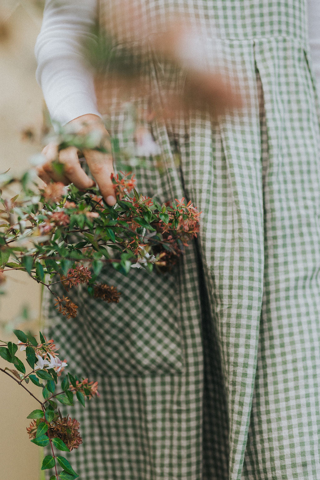 Sartene French Linen Dress in Gingham Sage