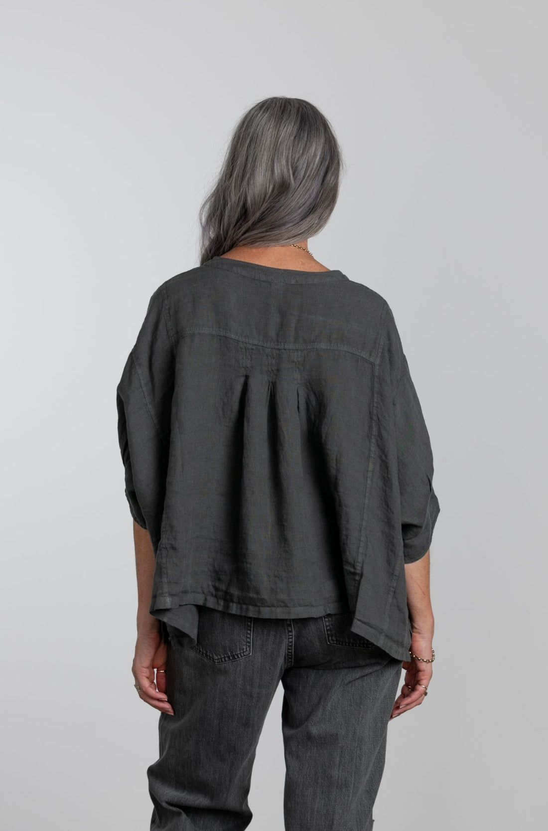 Montaigne Agathe Short Sleeve Linen Top Petrol1