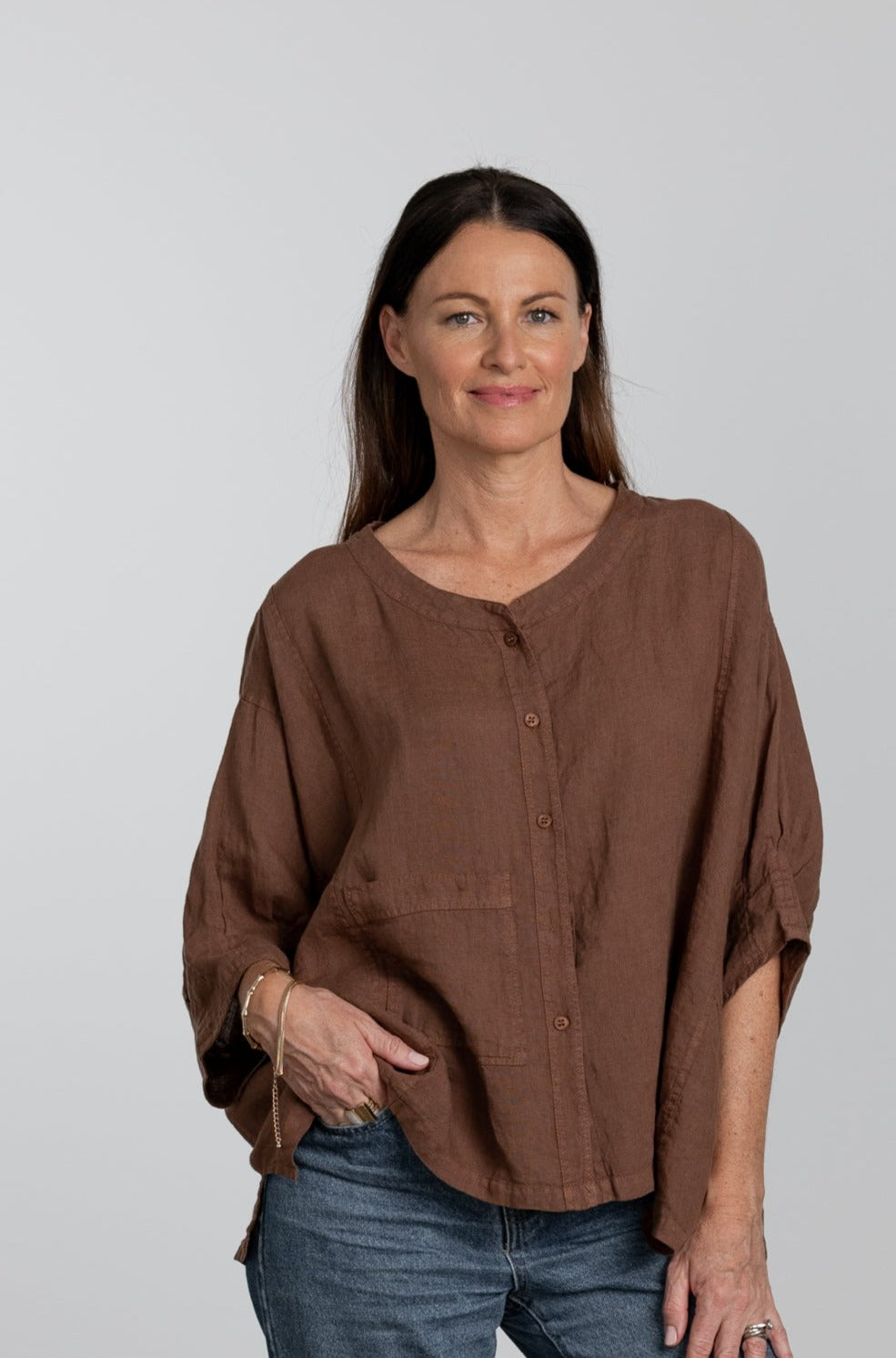 Montaigne Agathe Short Sleeve Linen Top Tobacco